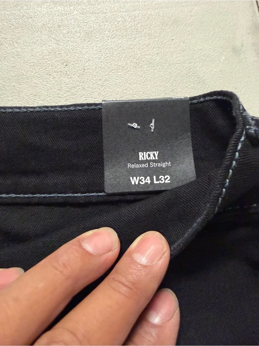 True Religion Men's Black Relaxed Straight Fit Ricky Flap jeans